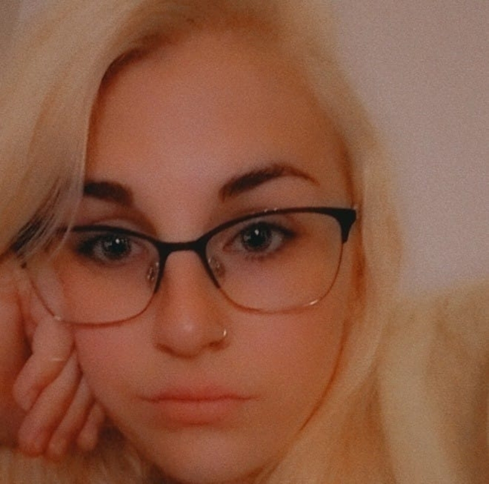 Meet your Posher, Sierra